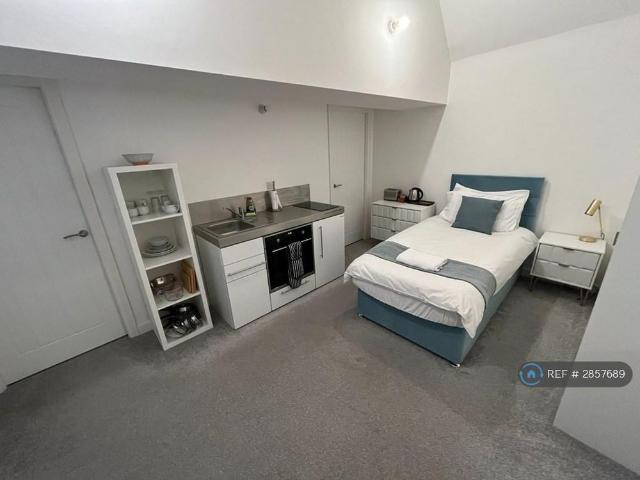 Room for rent in Kilton, Costhorpe