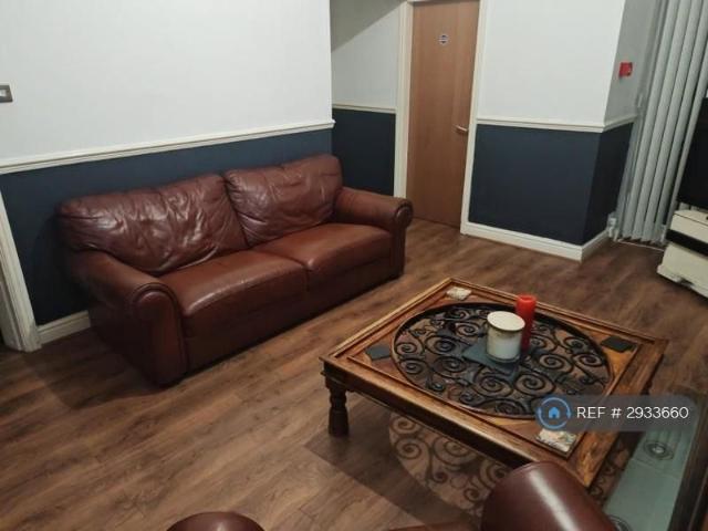 Room for rent in St Helens