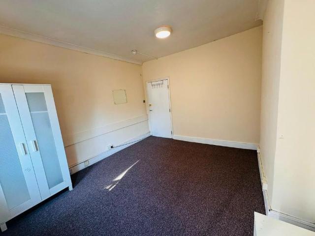 Room for rent in Forest Gate, Greater London