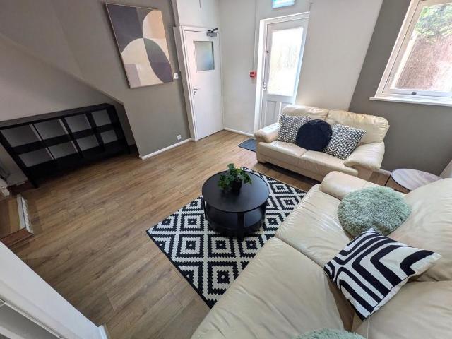 Room for rent in St Ann's, Haddon