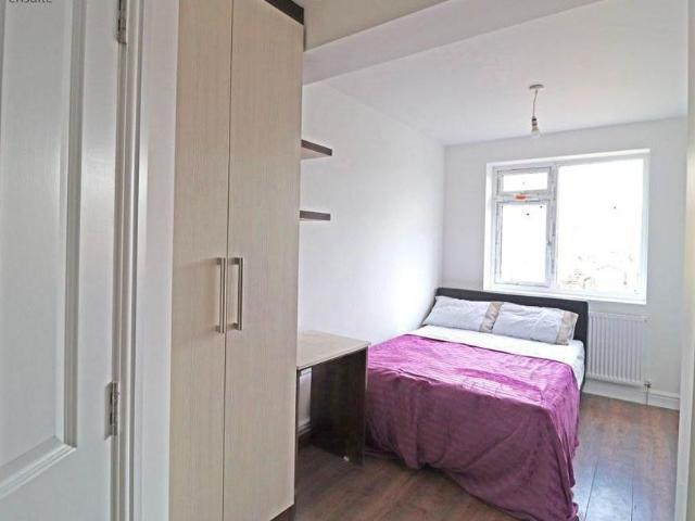 Room for rent in Spring Park, Luton