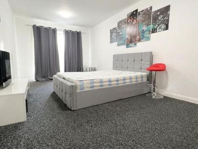 Room for rent in Frodsham, Cheshire