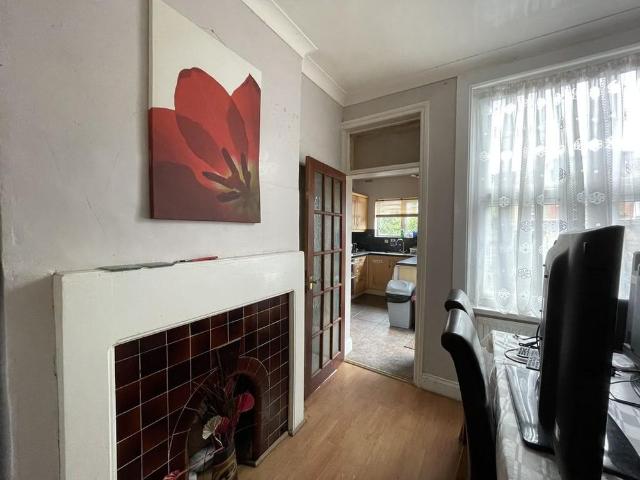 Room for rent in Alton Barnes, Essex