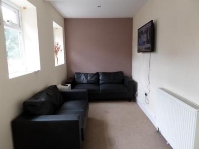 Room for rent in The Groves, York