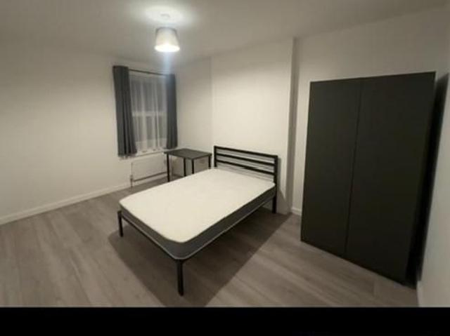 Room for rent in Alton Barnes, Essex