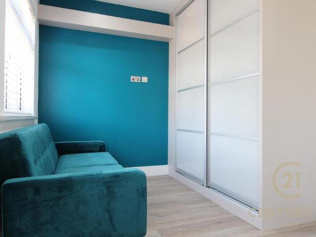 Room for rent in Surbiton, Greater London