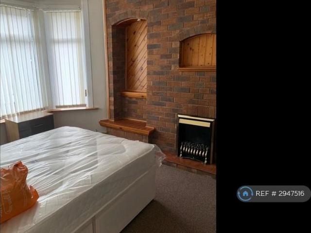 Room for rent in Castle Quarter, Falcon Lodge