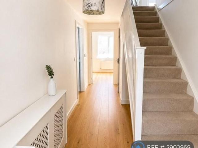 Room for rent in Oakley, Golden Valley