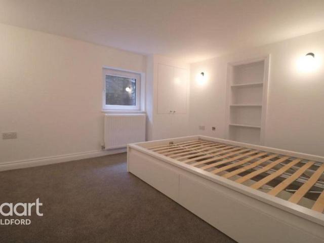 Room for rent in Guildford Park, Westborough