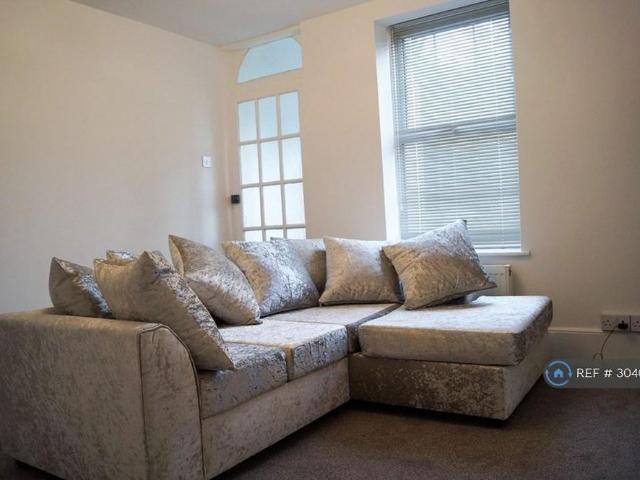Room for rent in Brompton, Gillingham