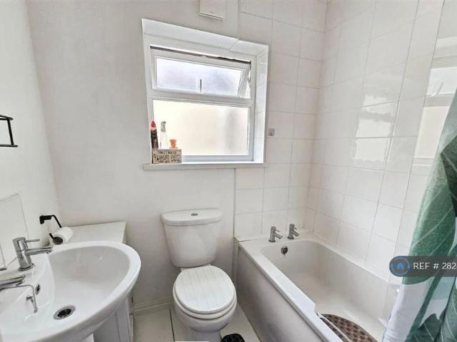 Room for rent in Mount Pleasant, Nangreaves