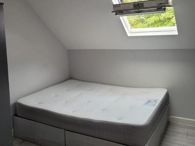 Room for rent in London Borough of Croydon, South Norwood