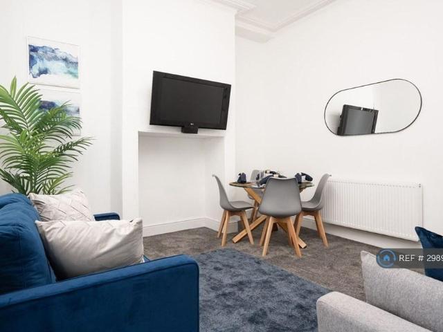 Room for rent in Avenham, Higher Bartle