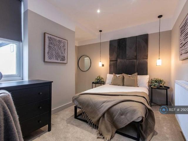 Room for rent in New Normanton, East Midlands