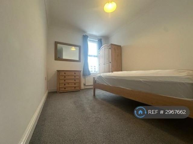 Room for rent in Sheerness, Oad Street