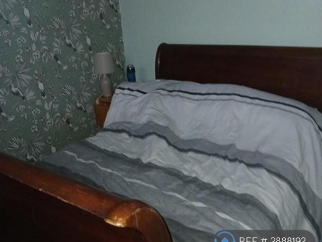 Room for rent in Dunvant, Wales