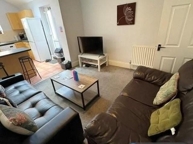 Room for rent in Sharrow Vale, South Yorkshire