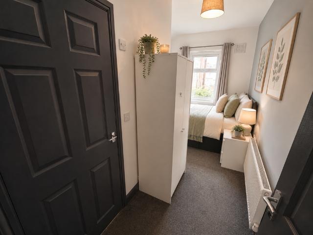 Room for rent in Corby