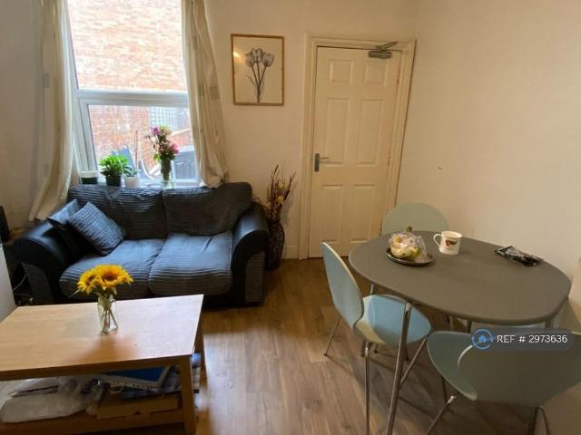 Room for rent in Semilong, Northampton