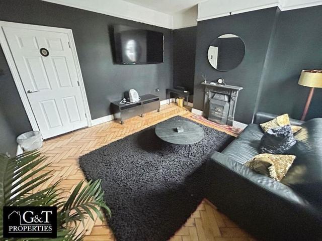 Room for rent in Ireland Green, Oldbury