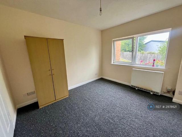 Room for rent in Dee Park, Reading