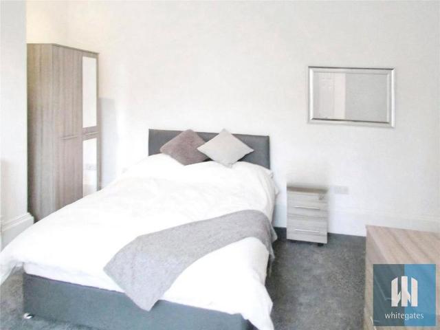 Room for rent in Highfields, Huddersfield