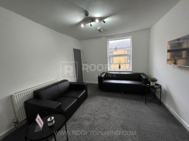 Room for rent in Woodhouse, West Yorkshire