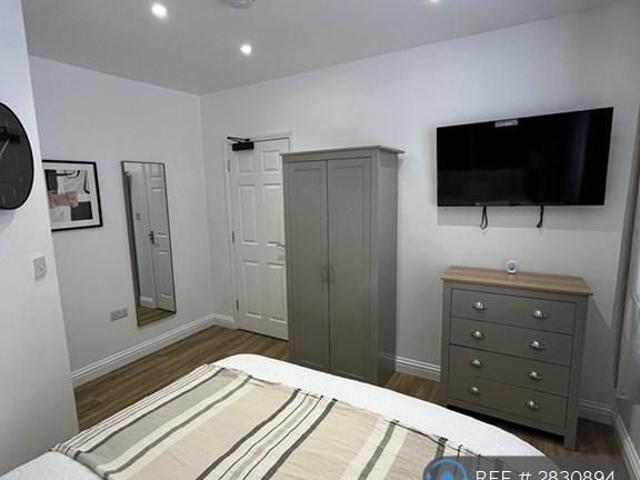Room for rent in Leisure Village, Kettering