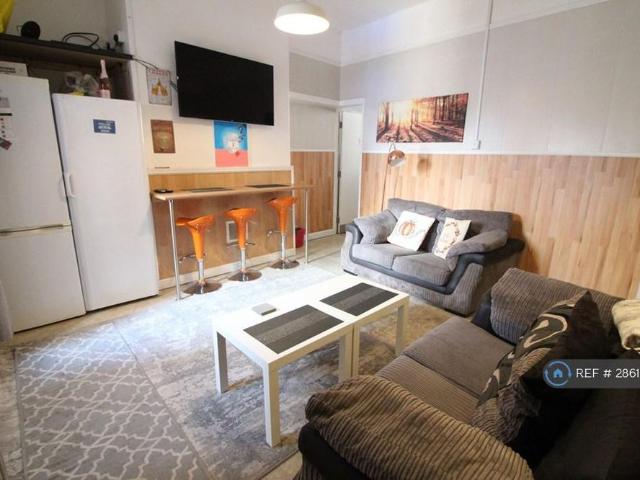 Room for rent in Two Mills, Cheshire
