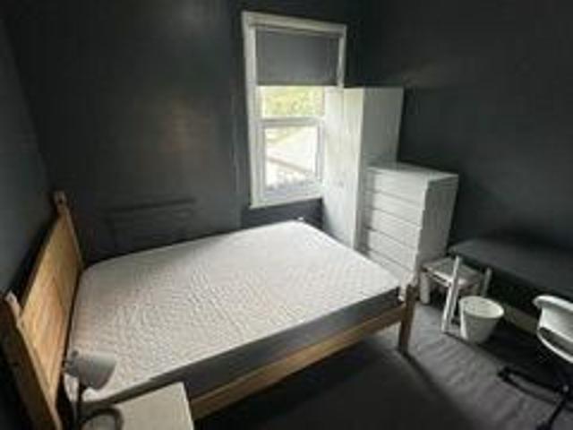 Room for rent in Hillfields, West Midlands