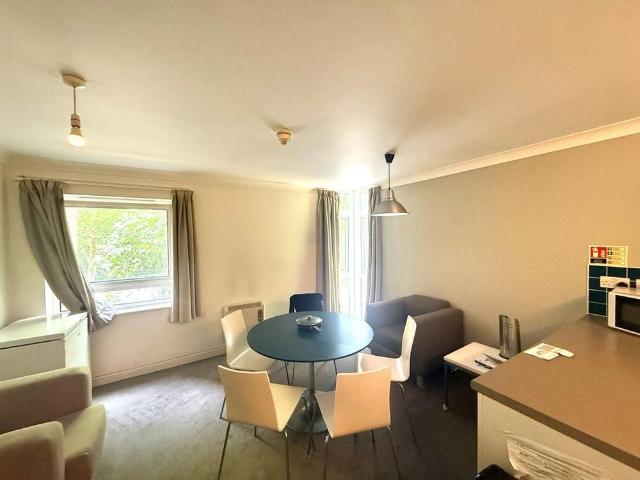 Room for rent in Locksbottom, Greater London