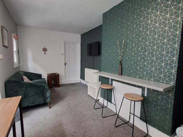Room for rent in Wellow, Grimsby