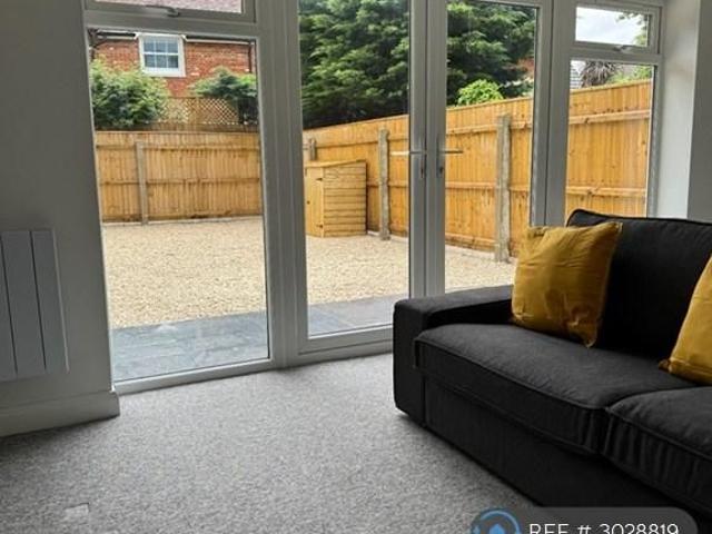 Room for rent in Purewell, Christchurch