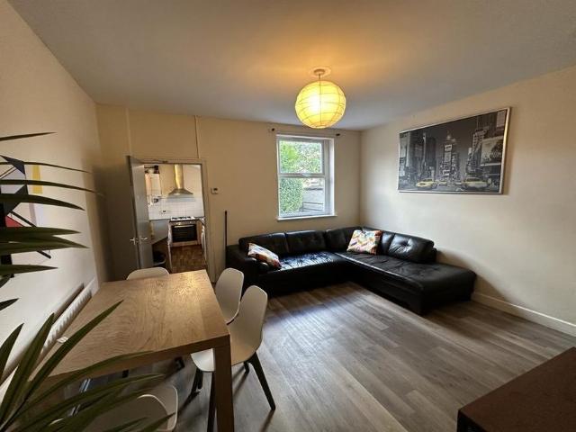 Room for rent in Haddon, East Midlands