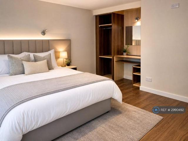 Room for rent in Red Hill, Surrey