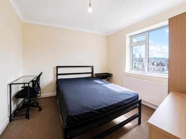 Room for rent in Round Hill, Brighton & Hove