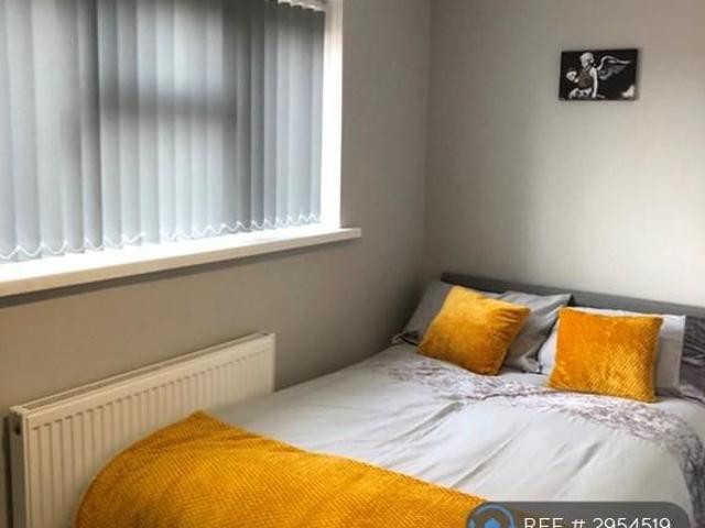 Room for rent in Wood End, Wednesfield