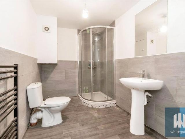 Room for rent in Highfields, Huddersfield