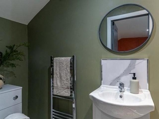 Room for rent in Buckley Wells, Bury