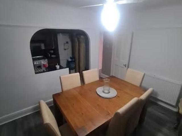 Room for rent in Troy Town, Rochester
