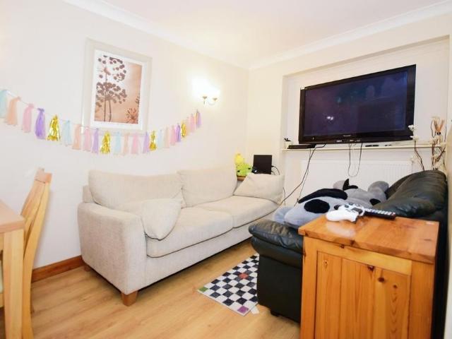 Room for rent in Chichester, Littlecote