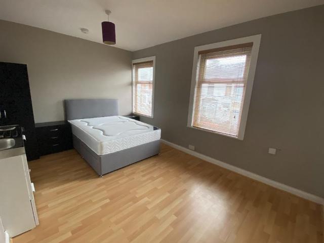 Room for rent in Rodbourne, Swindon