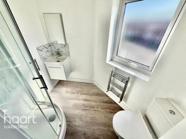 Room for rent in Tat Bank, Oldbury