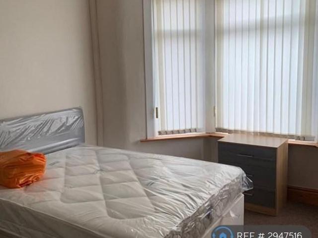 Room for rent in Castle Quarter, Falcon Lodge