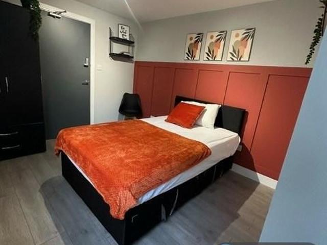 Room for rent in Lee Chapel, Essex