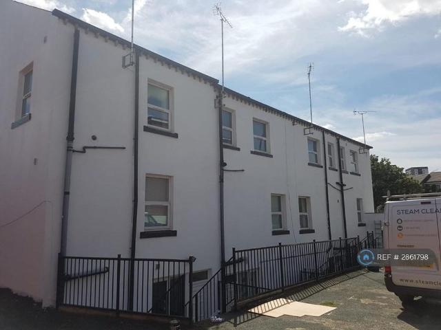 Room for rent in Little London, West Yorkshire