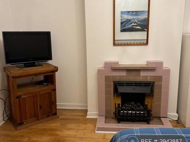 Room for rent in Ferndale, Rodbourne