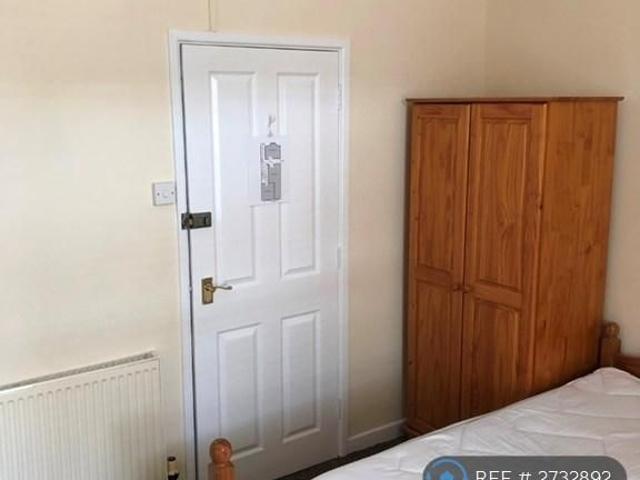 Room for rent in Watergate, Devon
