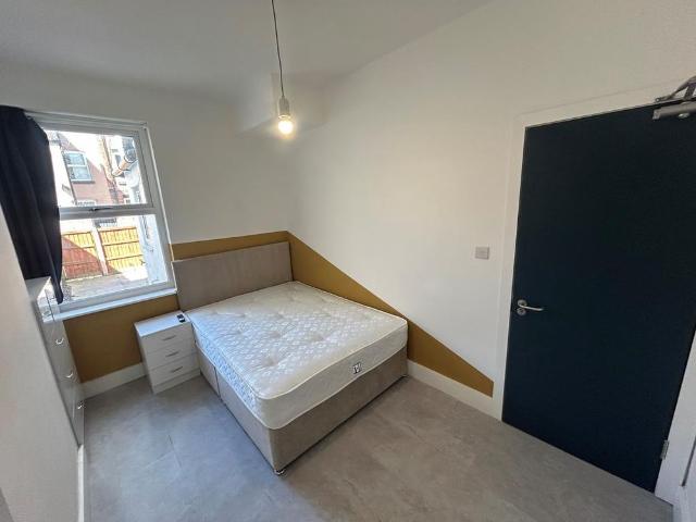 Room for rent in South Tranmere, New Ferry