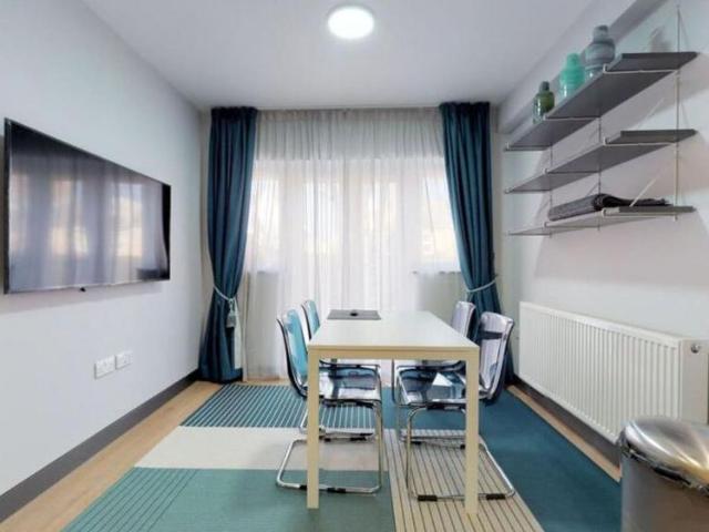 Room for rent in London Borough of Croydon, Norbury